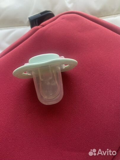 Термосумка для бутылочек avent, соска в подарок