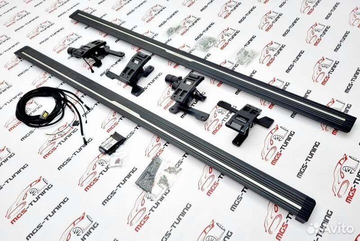 Пороги выдвижные Rolls-Royce Cullinan 2018+