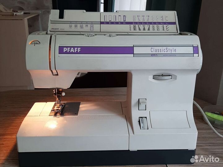 Швейная машина Pfaff
