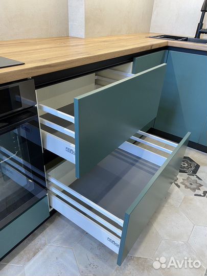 Кухонный гарнитур под ключ