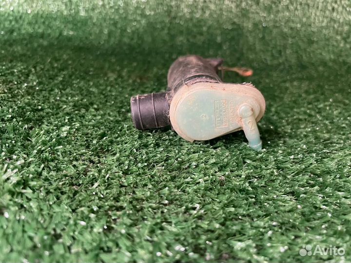 Насос омывателя Ford