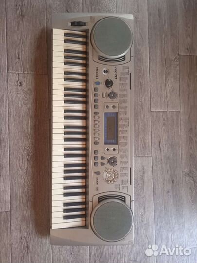 Синтезатор