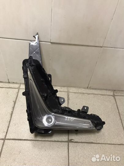 Дхо правая LX 570 с 2015