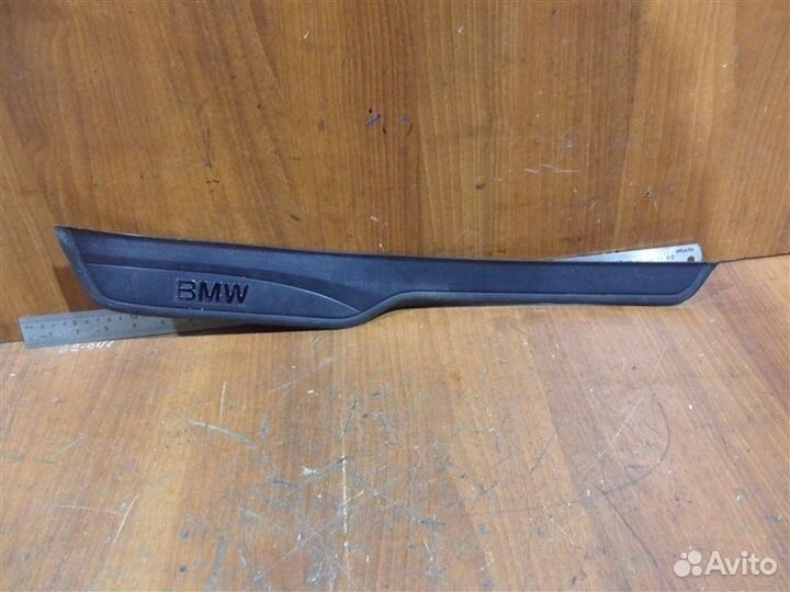 Накладка порога 514773060279 передняя Bmw 3-Series