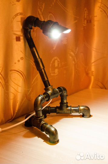 Светильник