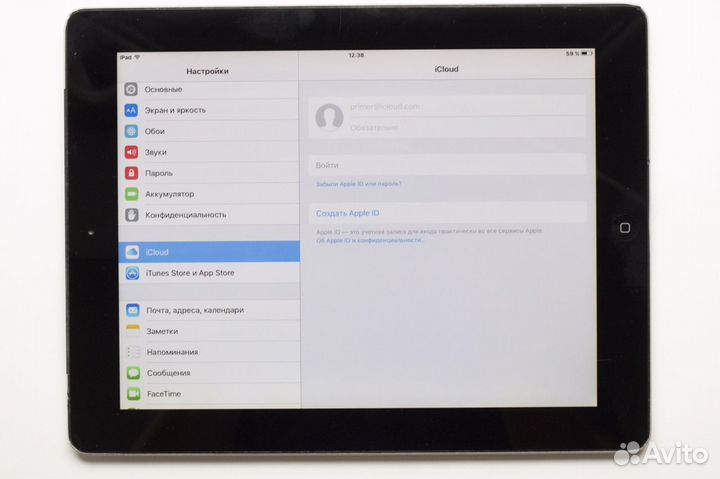 iPad 2 WiFi с играми + стилус