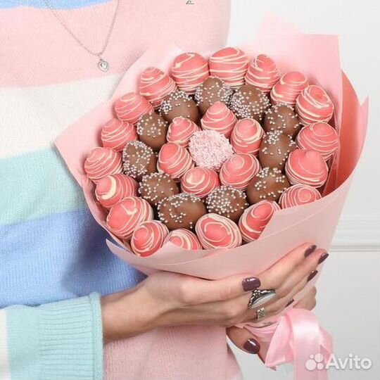 Набор из клубники в шоколаде