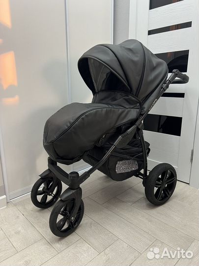 Коляска 3 в 1 Peppy Sandra