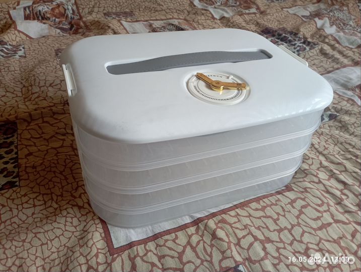 Контейнер пищевой. Новый