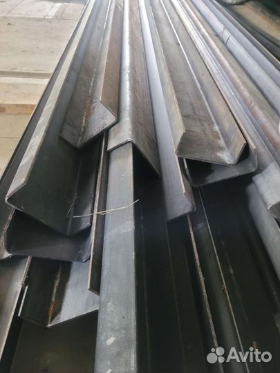 Швеллер 140*60*5