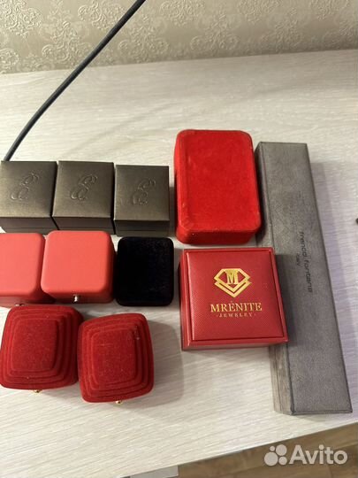 Коробка для ювелирных украшений