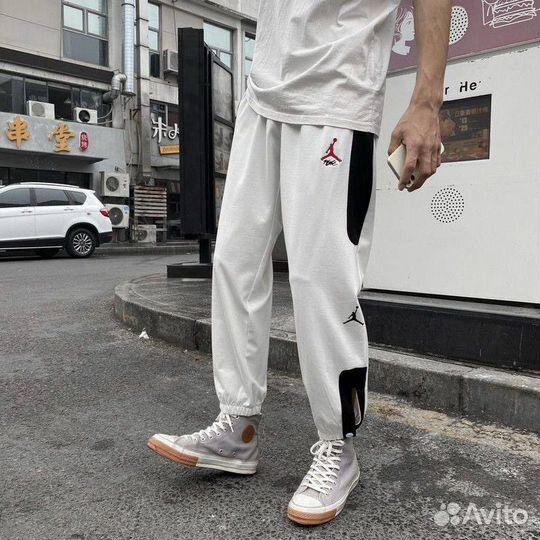 Штаны спортивные Nike