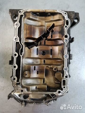 Масляный верхний поддон VAG 1,8tfsi 06H103603AK