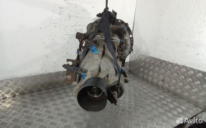 МКПП (механическая коробка переключения передач) H