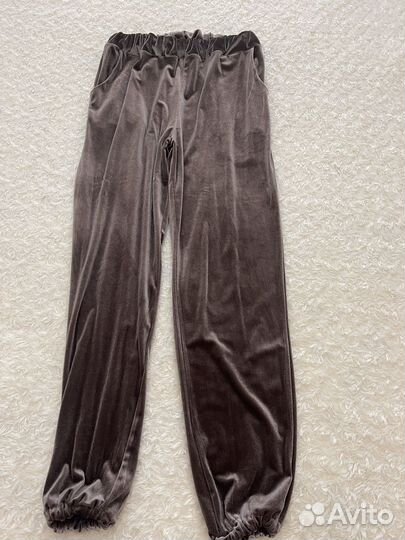 Спортивный костюм женский