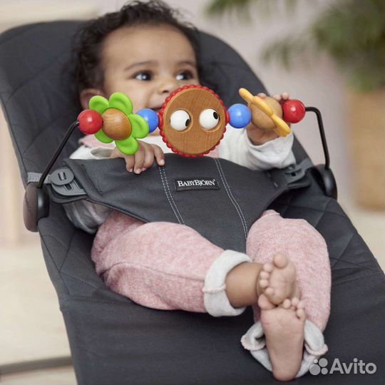 Шезлонг babybjorn