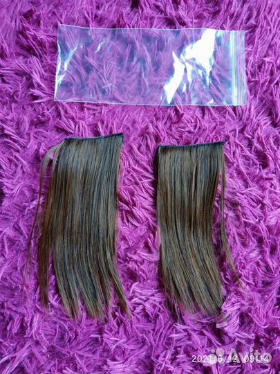 Волосы на заколках