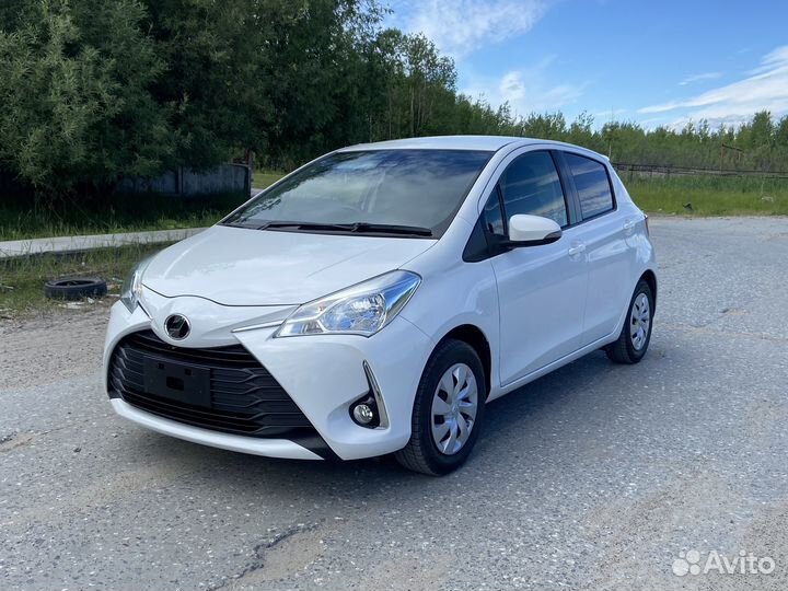 Toyota Vitz 1.0 CVT, 2018, 56 000 км