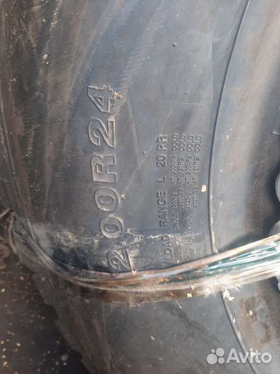 Резина на грузовом авто