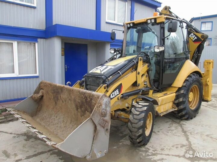 Экскаватор-погрузчик гидромолот