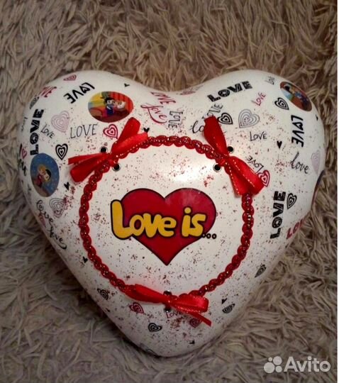 Сердечко love IS - подарочная коробка