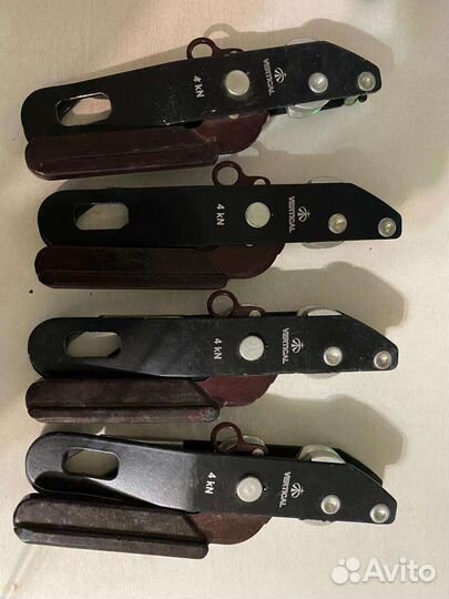 Спусковое устройство