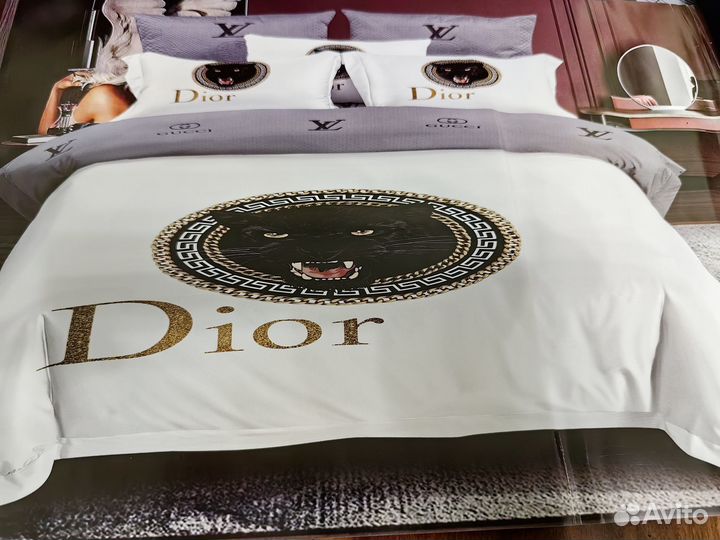 Брендовое постельное белье в подарочной упаковке