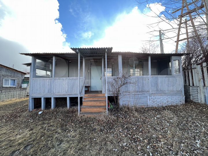 Дом 72 м² на участке 4 сот.