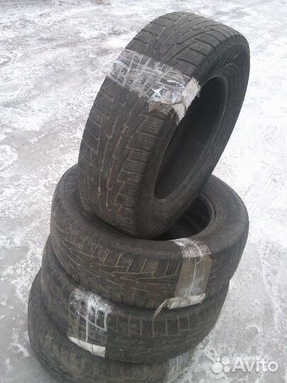 Nokian Tyres Hakkapeliitta R SUV 235/65 R17