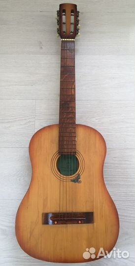 Гитара акустическая