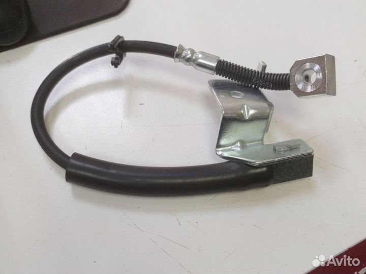 Шланг тормозной задний правый explorer 2006-2011