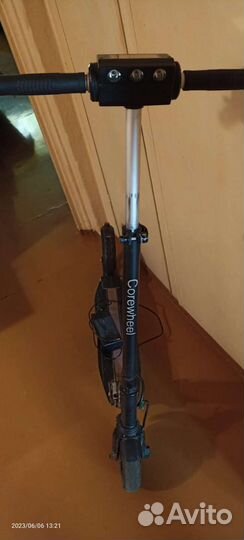 Электросамокат Corewheel