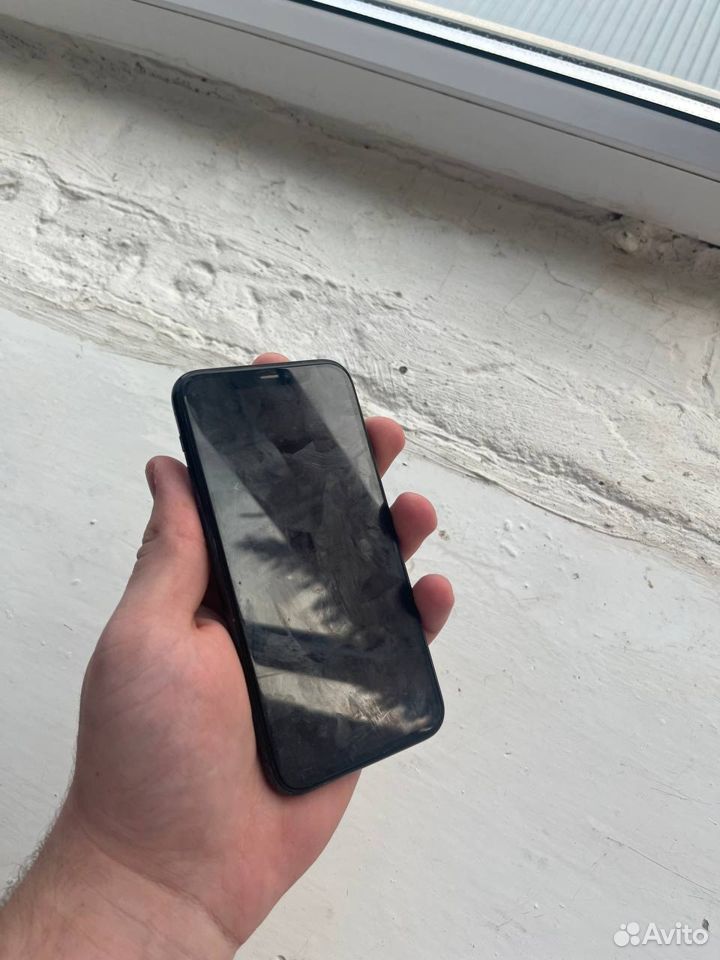 iPhone 11 Pro, 64 ГБ