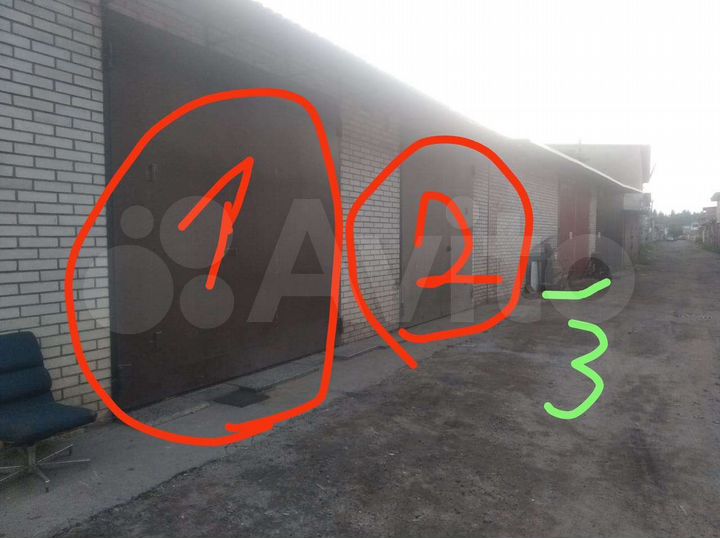 Гараж, > 30 м²