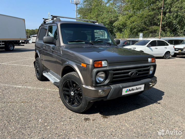 ВАЗ 2121 (4x4) Urban 1.7 МТ, 2016, 230 000 км