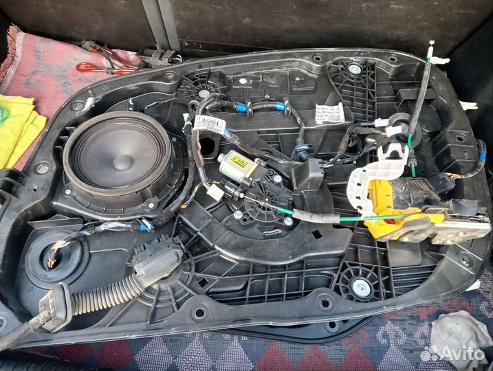 Дверные карты сборе правых дверей hyundai i30 15г