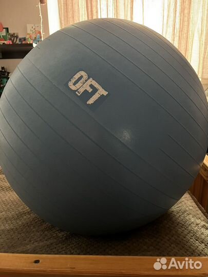 Фитбол, гимнастический мяч