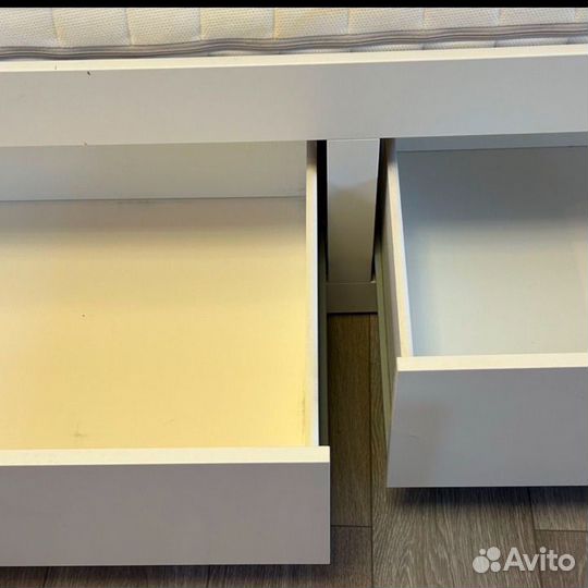 Кровать IKEA brimnes с ящиками 160х200