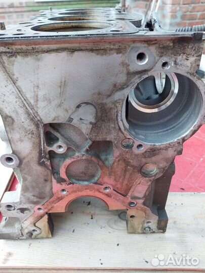 Блок двигателя фольксваген пассат в6 150/2