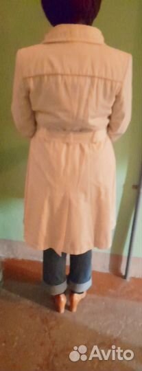 Плащ женский 48