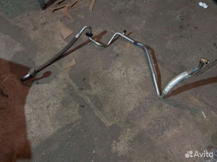 Трубка кондиционера VW Tiguan 1