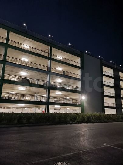 Машиноместо, 14 м²