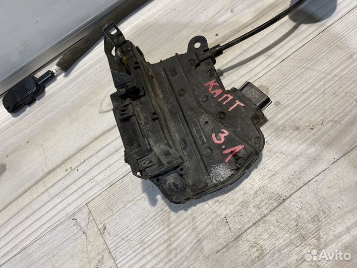 Замок двери задней левой Renault Kaptur