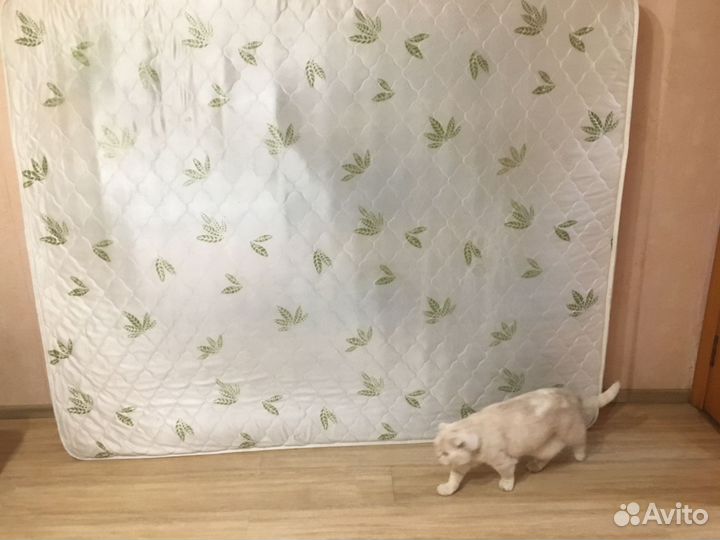 Матрас 160х200 бу