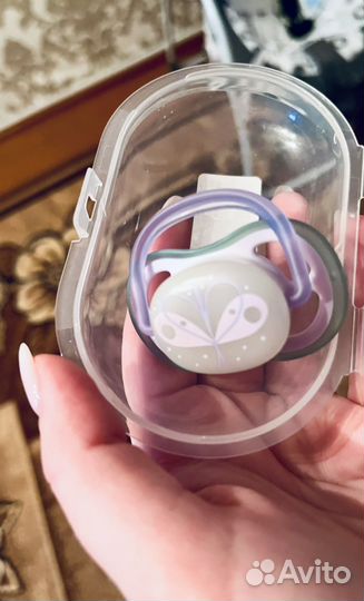 Соска пустышка avent 0 6 новая