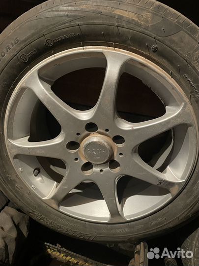 Продам литые диски r16