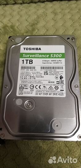 Жесткий диск hdd 1 тб