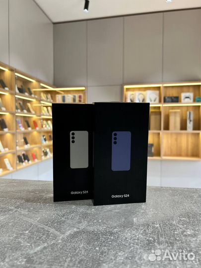 Samsung Galaxy S24, 8/128 ГБ