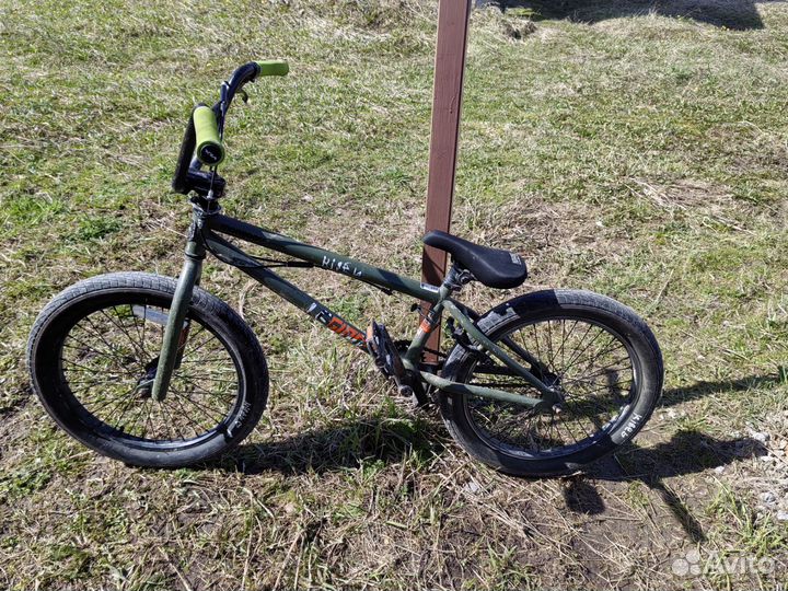 Трюковой велосипед bmx