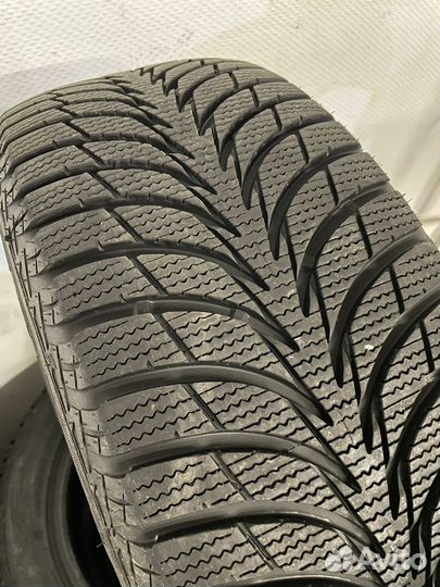 Goodyear UltraGrip Ice+ 215/55 R17 94T